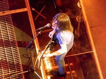AC DC – Heatseeker (Live at Donington) thumbnail 1